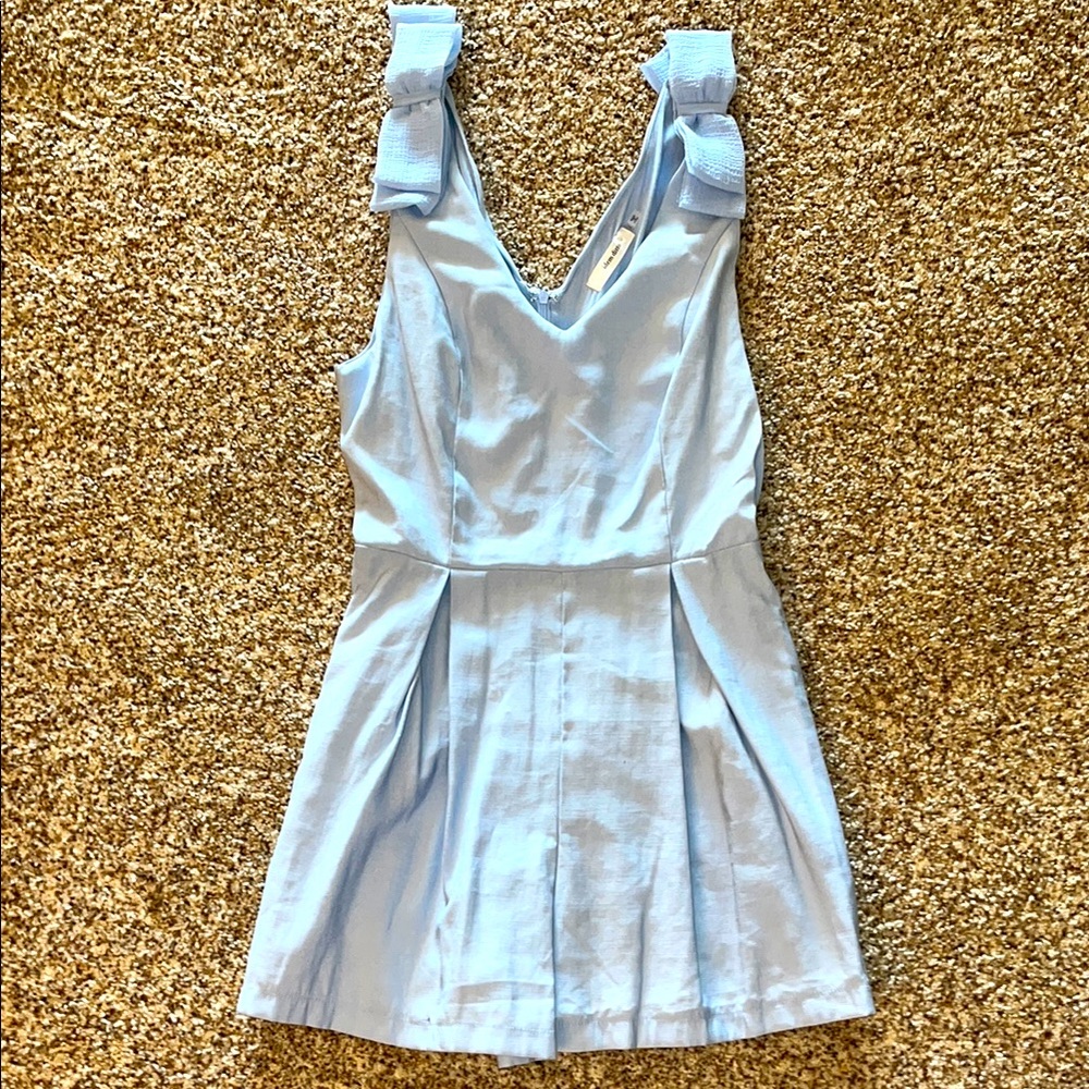 Light Blue Sleeveless Romper with Bow Straps